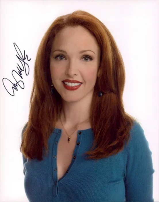 Amy Yasbeck autograph