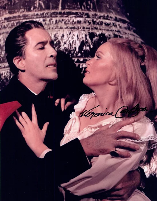 Veronica Carlson autograph