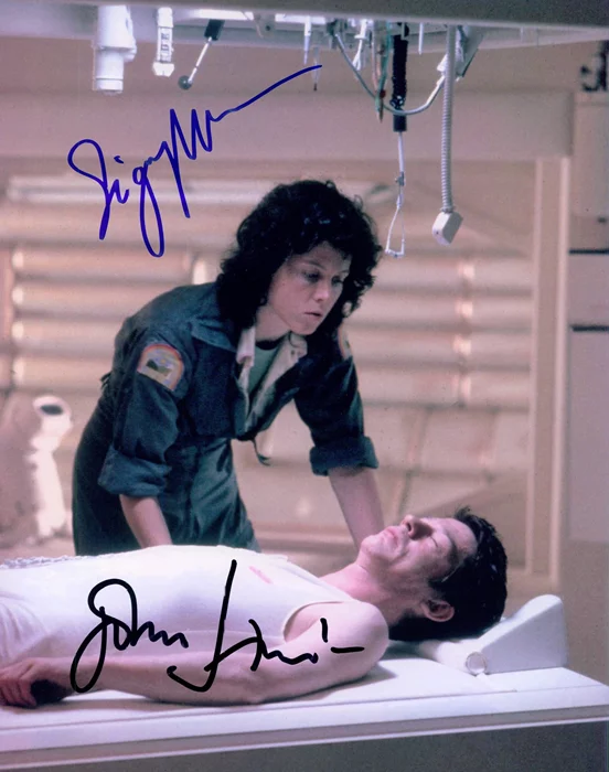 Alien autograph