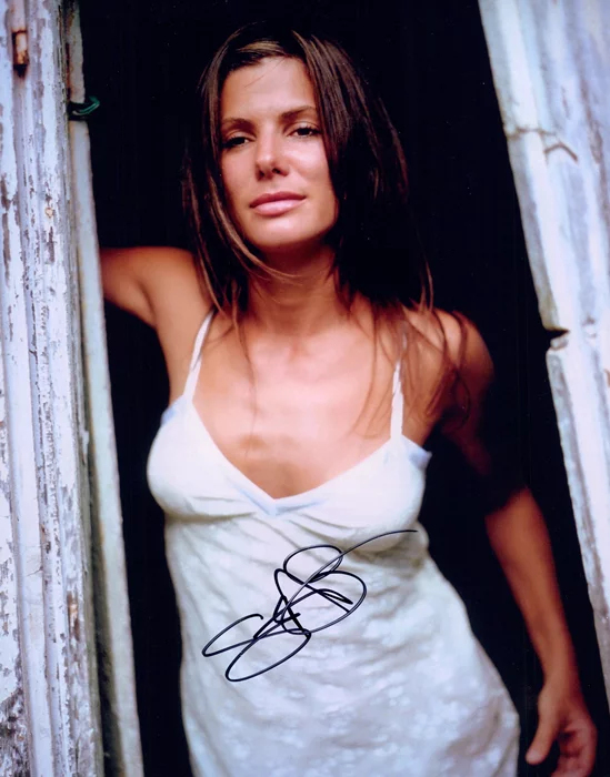 Sandra Bullock autograph