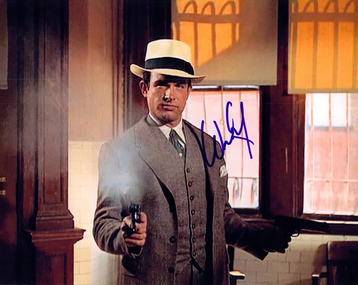 Warren Beatty autograph