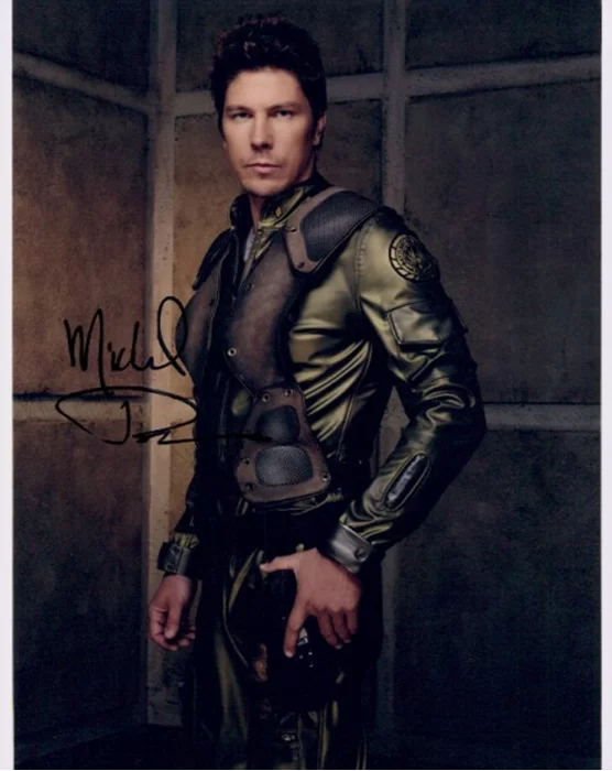Michael Trucco autograph