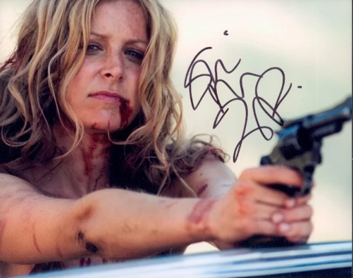 Sheri Moon Zombie autograph