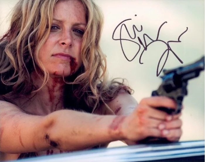 Sheri Moon Zombie autograph