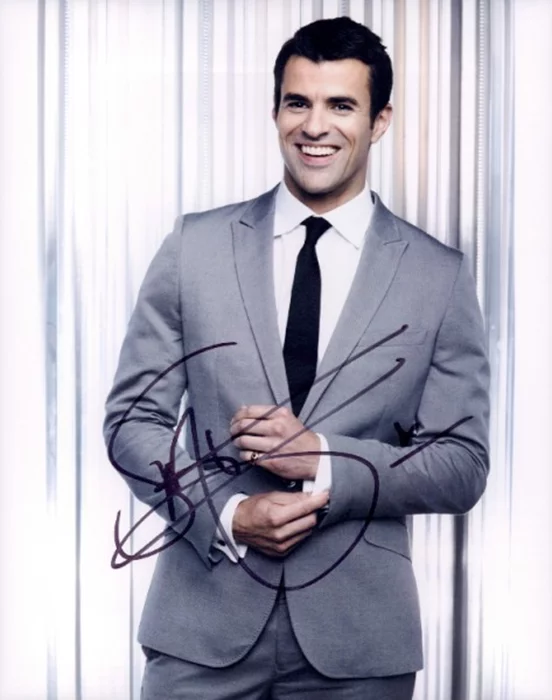 Steve Jones autograph
