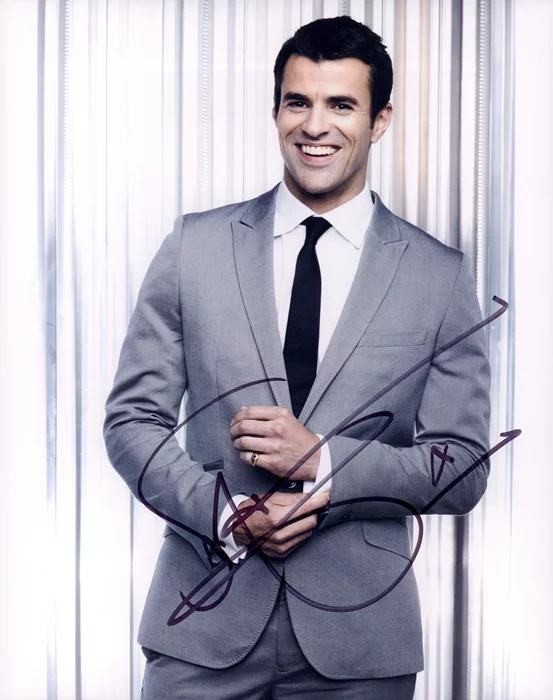 Steve Jones autograph
