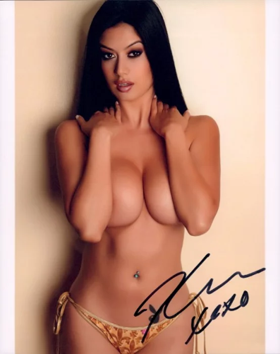 Kim Lee autograph