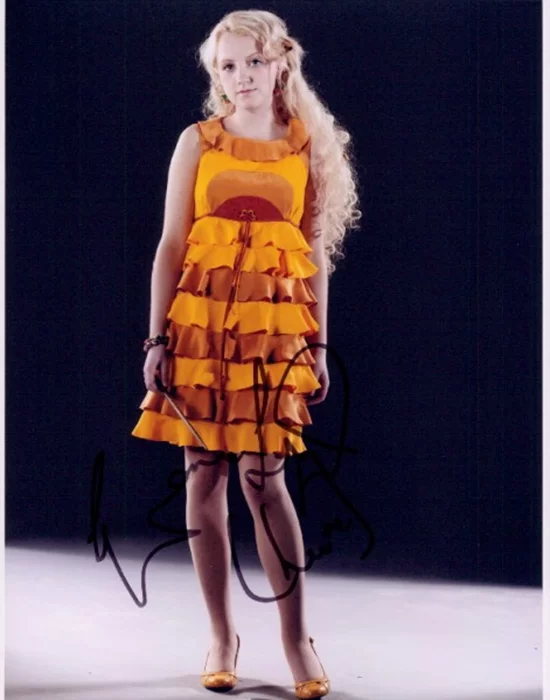 Evanna Lynch autograph
