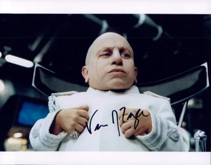 Verne Troyer autograph
