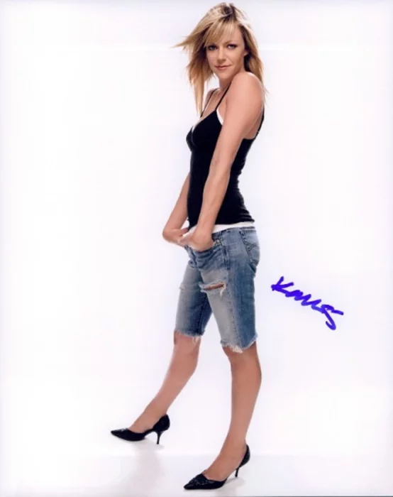 Kaitlin Olson autograph