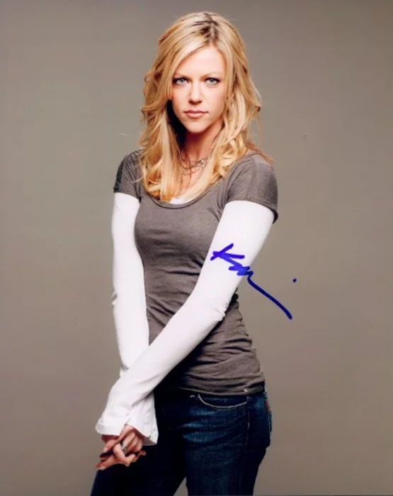 Kaitlin Olson autograph
