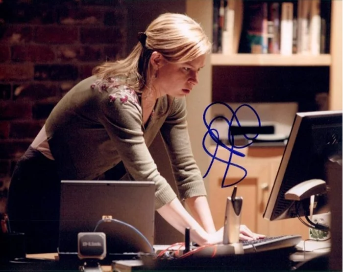 Mary Lynn Rajskub autograph