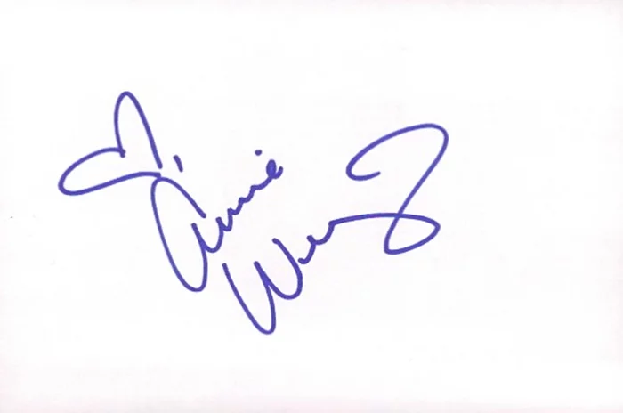 Annie Wersching autograph