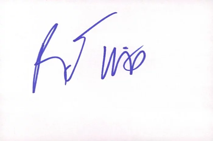 RJ Mitte autograph
