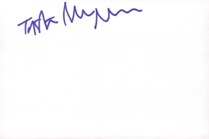 Tristan MacManus autograph
