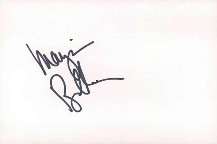 Mayim Bialik autograph