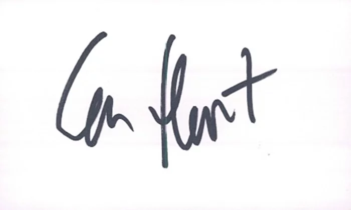 Ian Hart autograph
