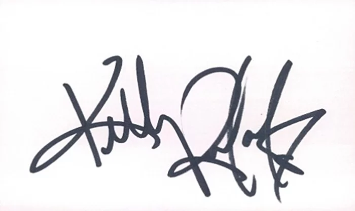 Kelly Rowland autograph