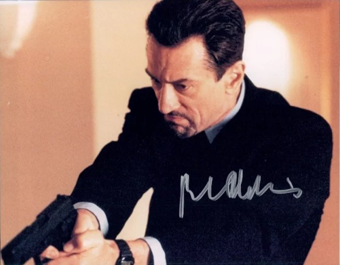 Robert DeNiro autograph