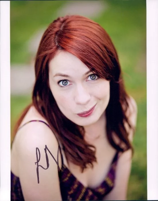 Felicia Day autograph