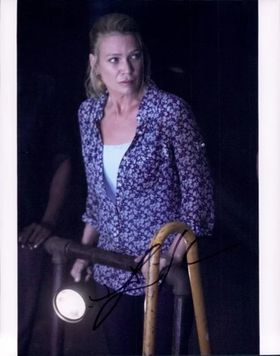 Laurie Holden autograph