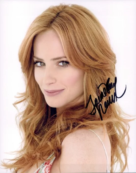 Jaime Ray Newman autograph