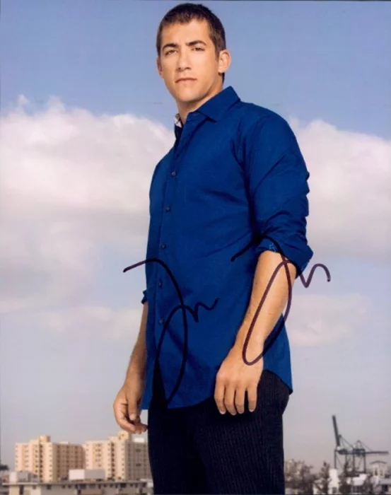 Jonathan Togo autograph