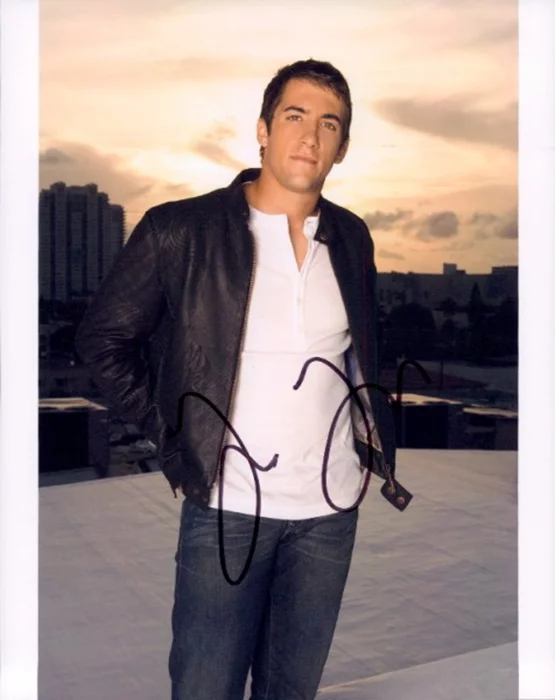 Jonathan Togo autograph