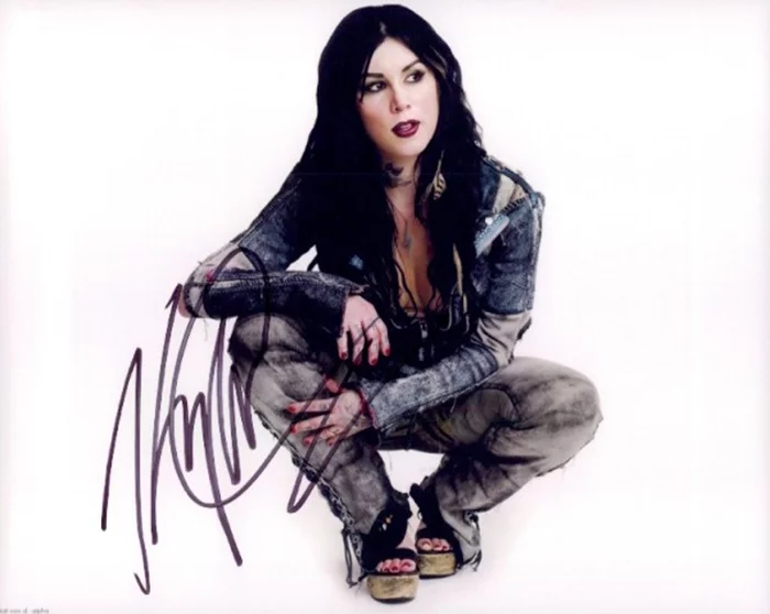Kat von D autograph