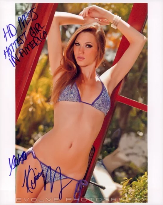 Kristen Myers autograph