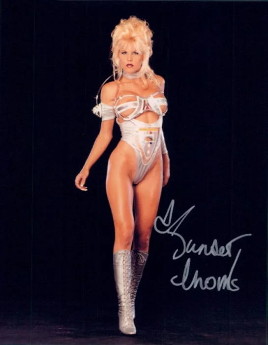 Sunset Thomas autograph