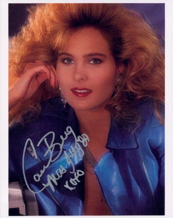 Carmen Berg autograph