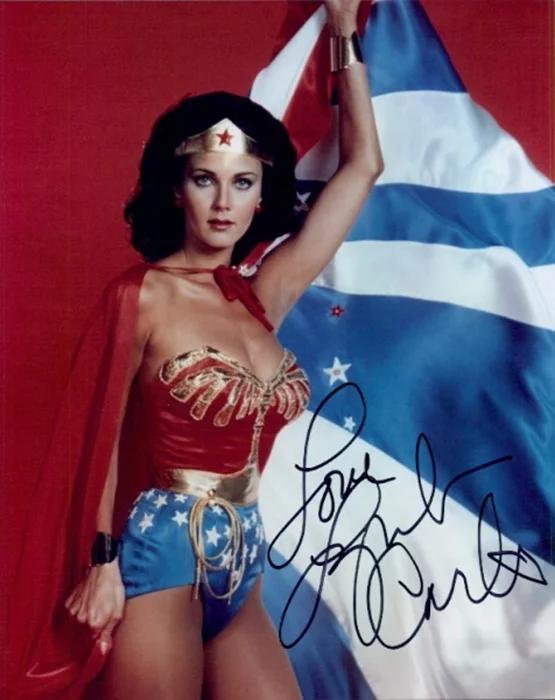 Lynda Carter autograph