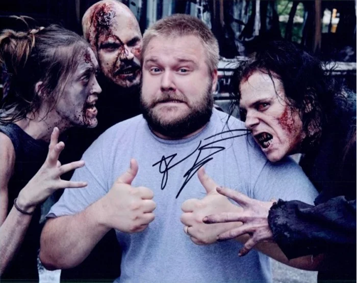 Robert Kirkman autograph