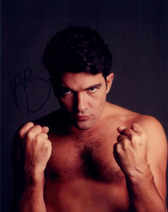 Antonio Banderas autograph