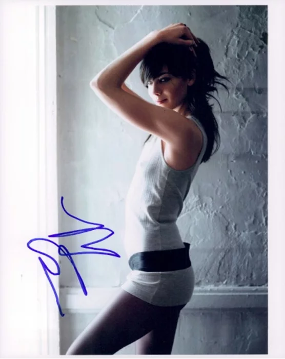 Michelle Monaghan autograph