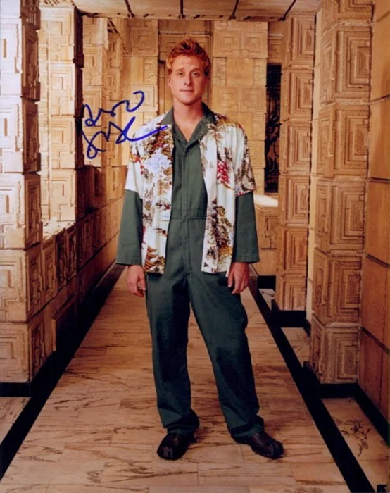 Alan Tudyk autograph