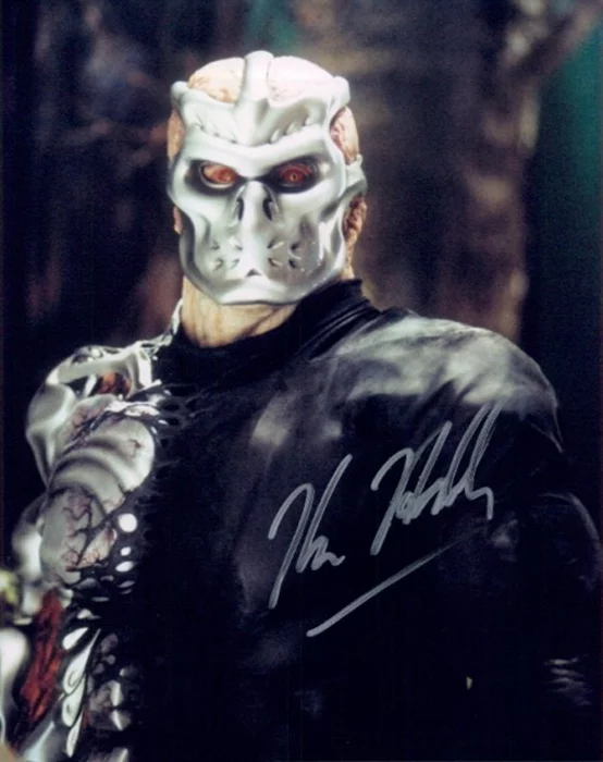 Kane Hodder autograph