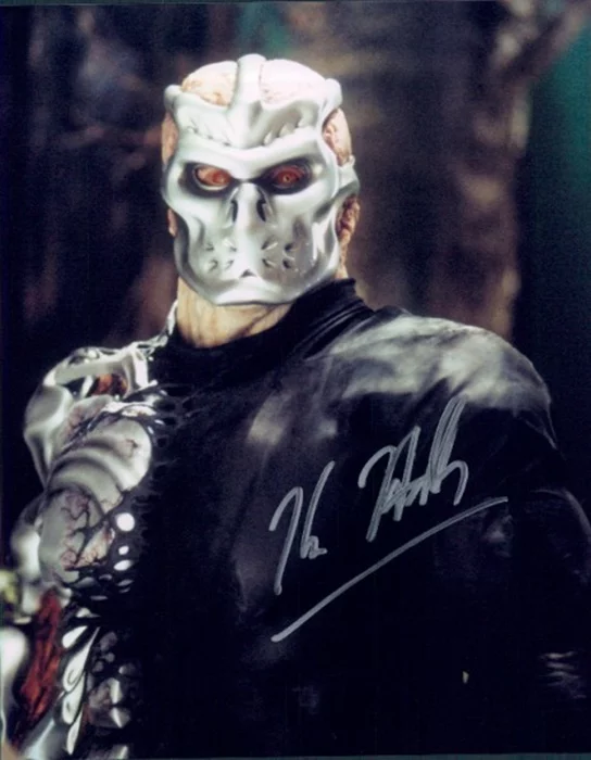 Kane Hodder autograph