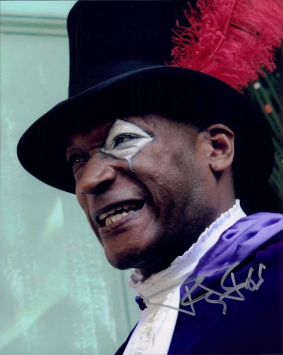 Tony Todd autograph