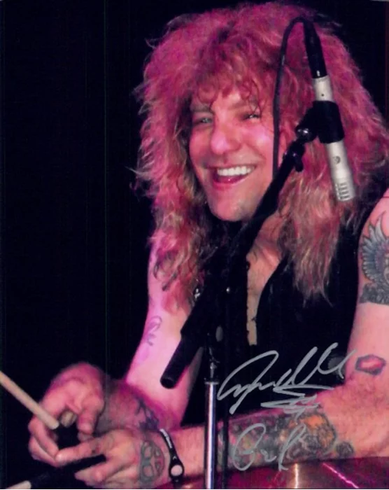 Steven Adler autograph