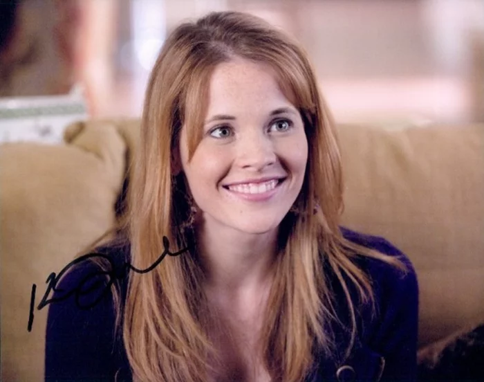 Katie Leclerc autograph