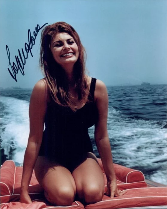 Sophia Loren autograph