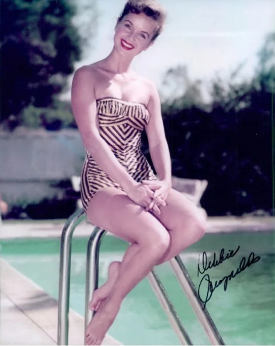 Debbie Reynolds autograph
