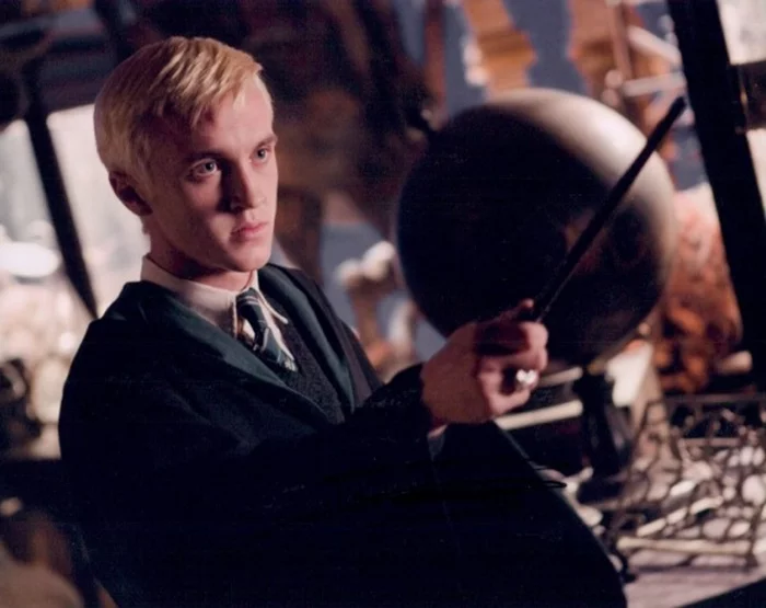 Tom Felton autograph