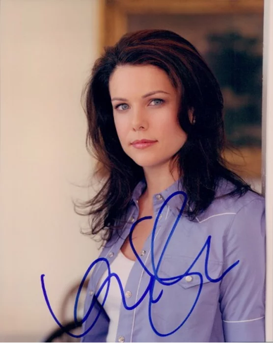 Lauren Graham autograph
