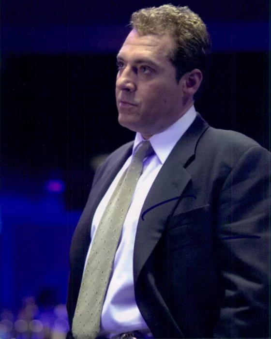 Tom Sizemore autograph