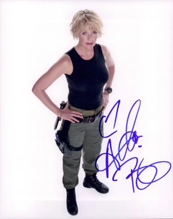 Amanda Tapping autograph