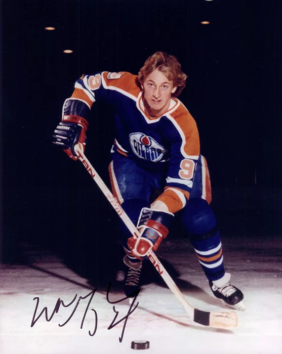 Wayne Gretzky autograph