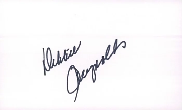 Debbie Reynolds autograph